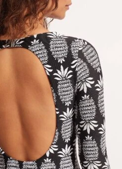 Corsica V Neck Long Sleeve Surfsuit - Black -Fashion Swimwear Store 11074 810 Black 6