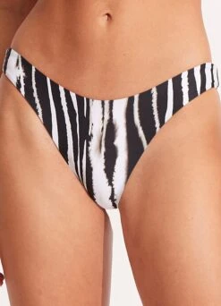 Tropfest Reversible High Cut Pant - Aquamarine 16 Tropfest Reversible High Cut Pant - Aquamarine -Fashion Swimwear Store 40305 978 Aquamarine 4