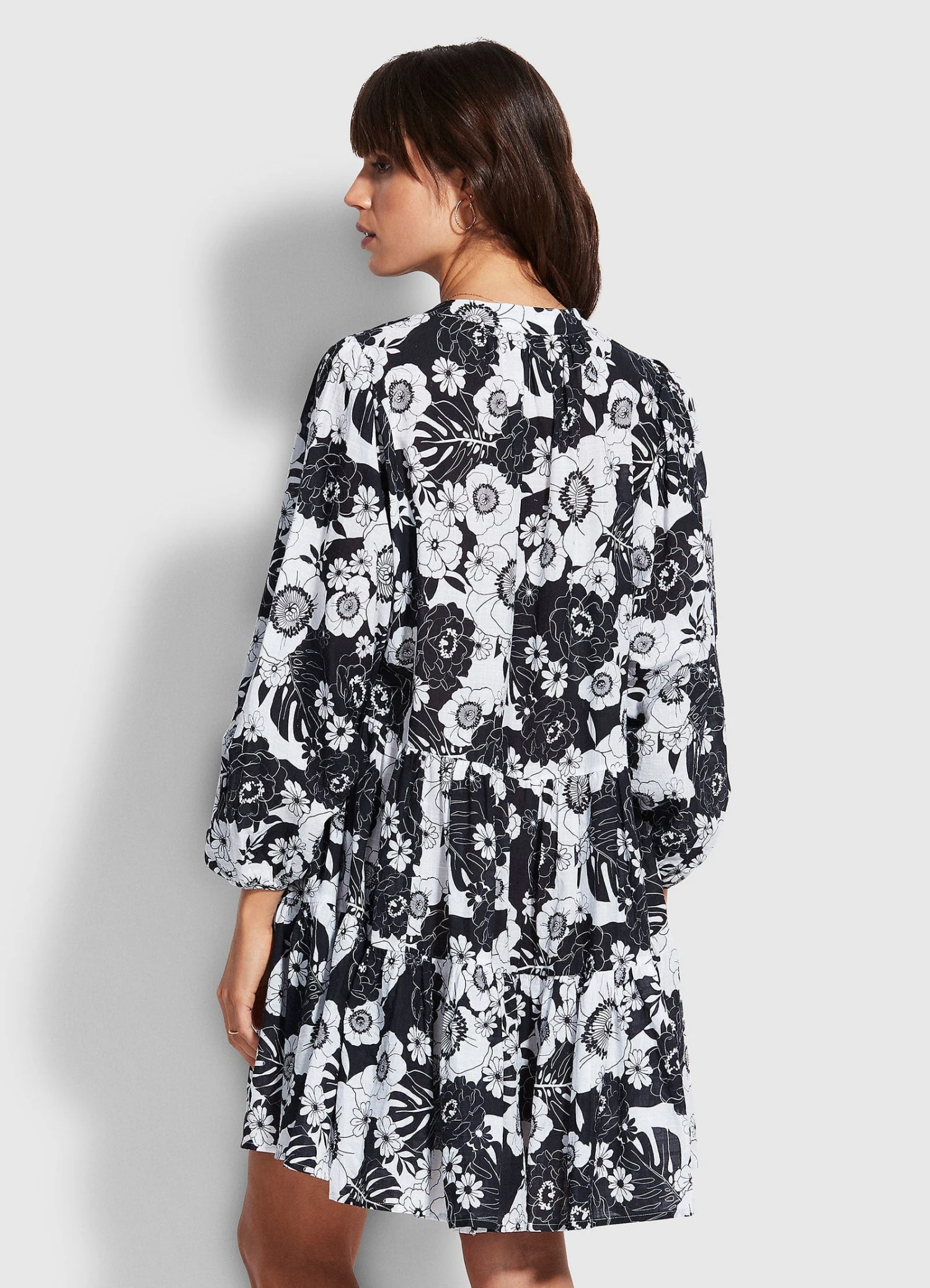 Summer Of Love Tiered Dress - Black 6 Summer Of Love Tiered Dress - Black - Image 4