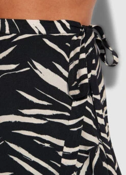 Skin Deep Wrap Skirt - Black -Fashion Swimwear Store 54631 SK Black 6